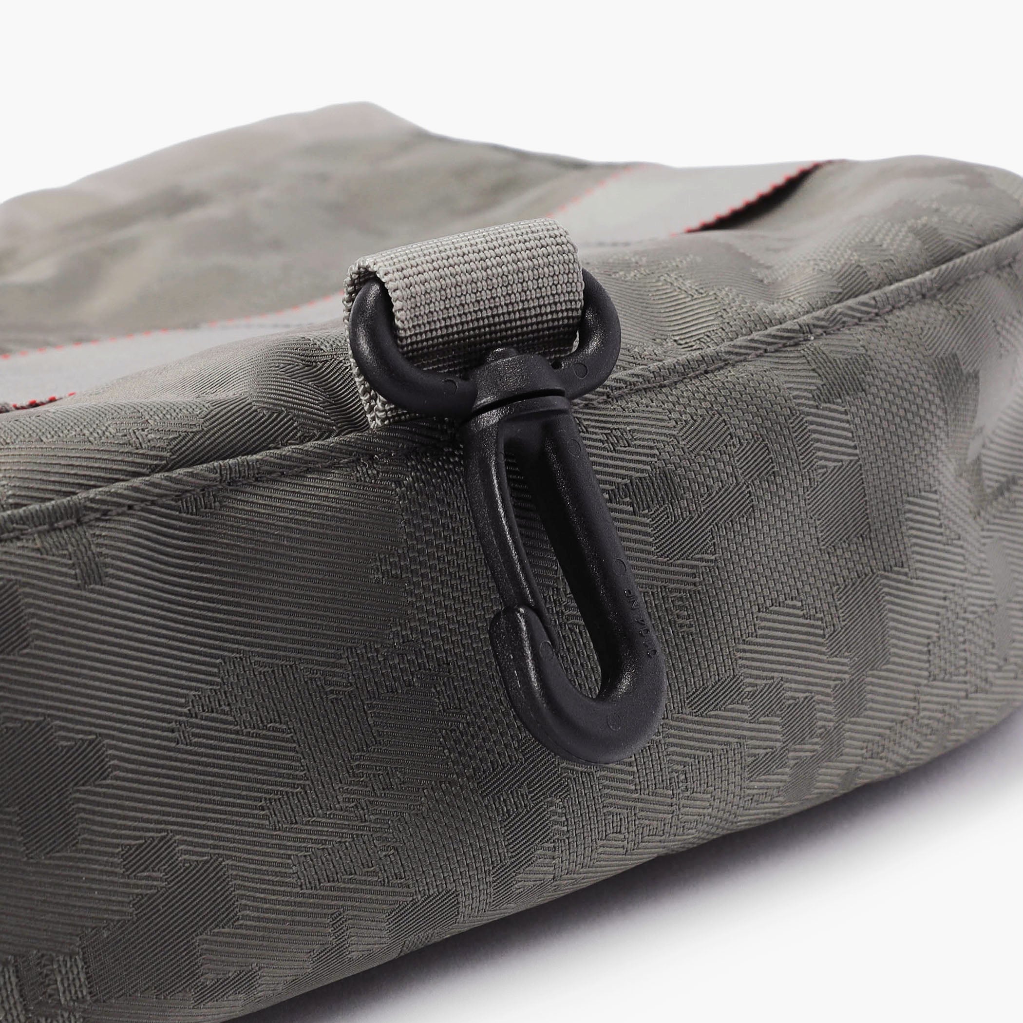 IRON COVER DIGITAL CAMO JQ