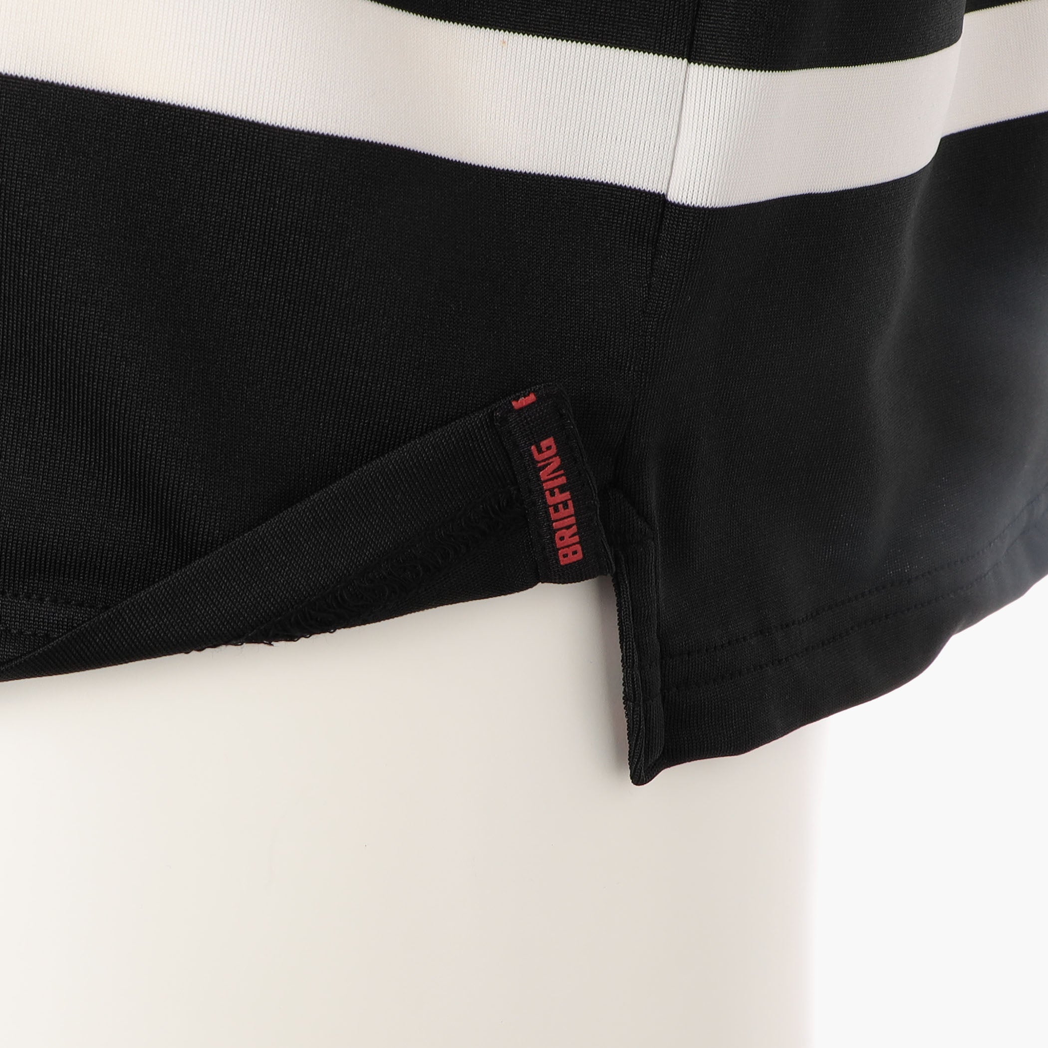 MEN’S PANEL STRIPE HIGHNECK
