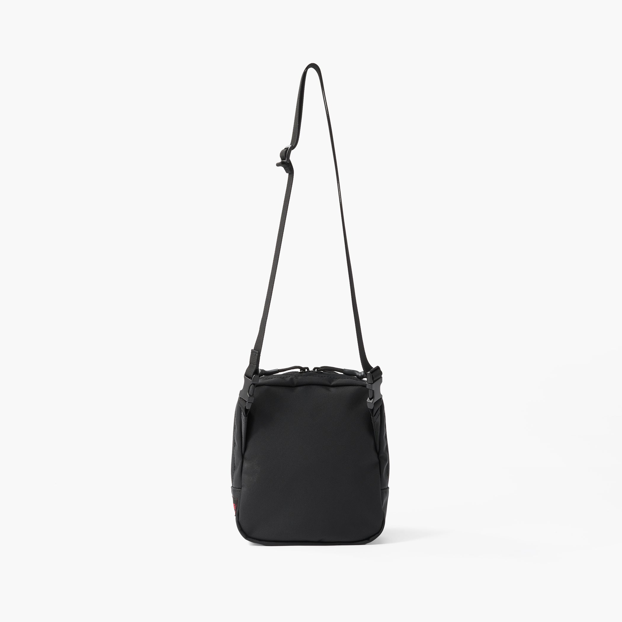 SQ SHOULDER