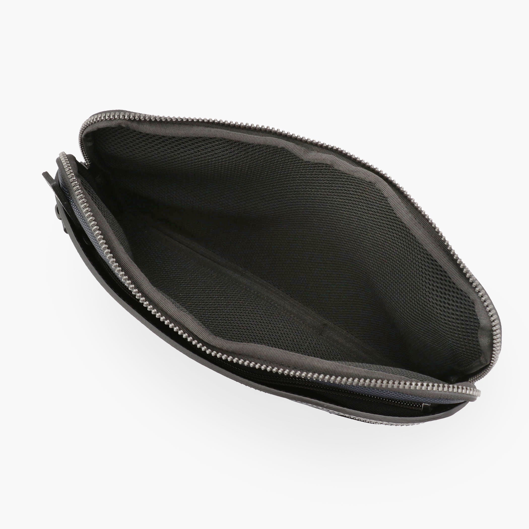 FUSION TAP CASE Waterproof Leather Tablet Pouch - BRIEFING