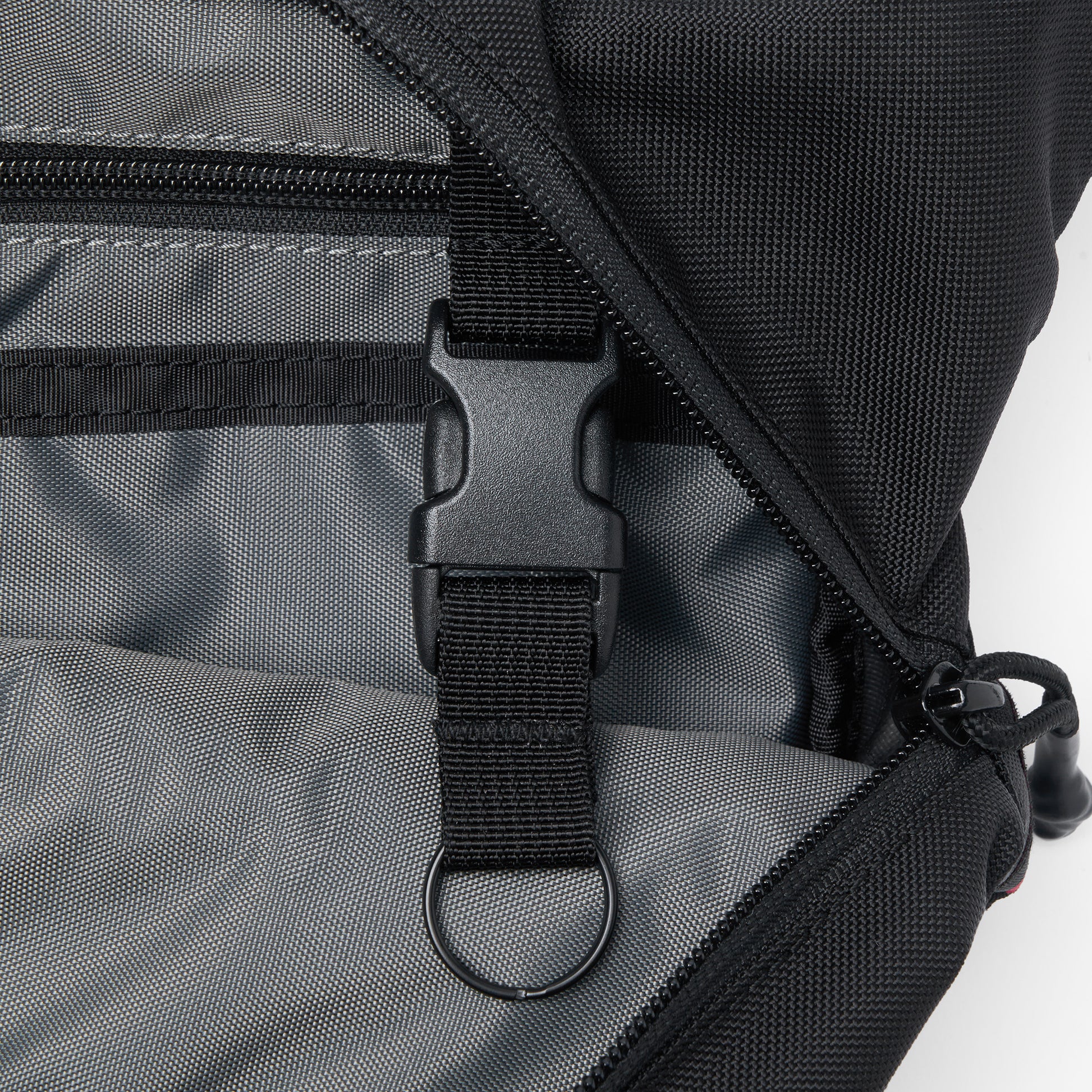 BRIEFING DT SLING, Bags, Travel