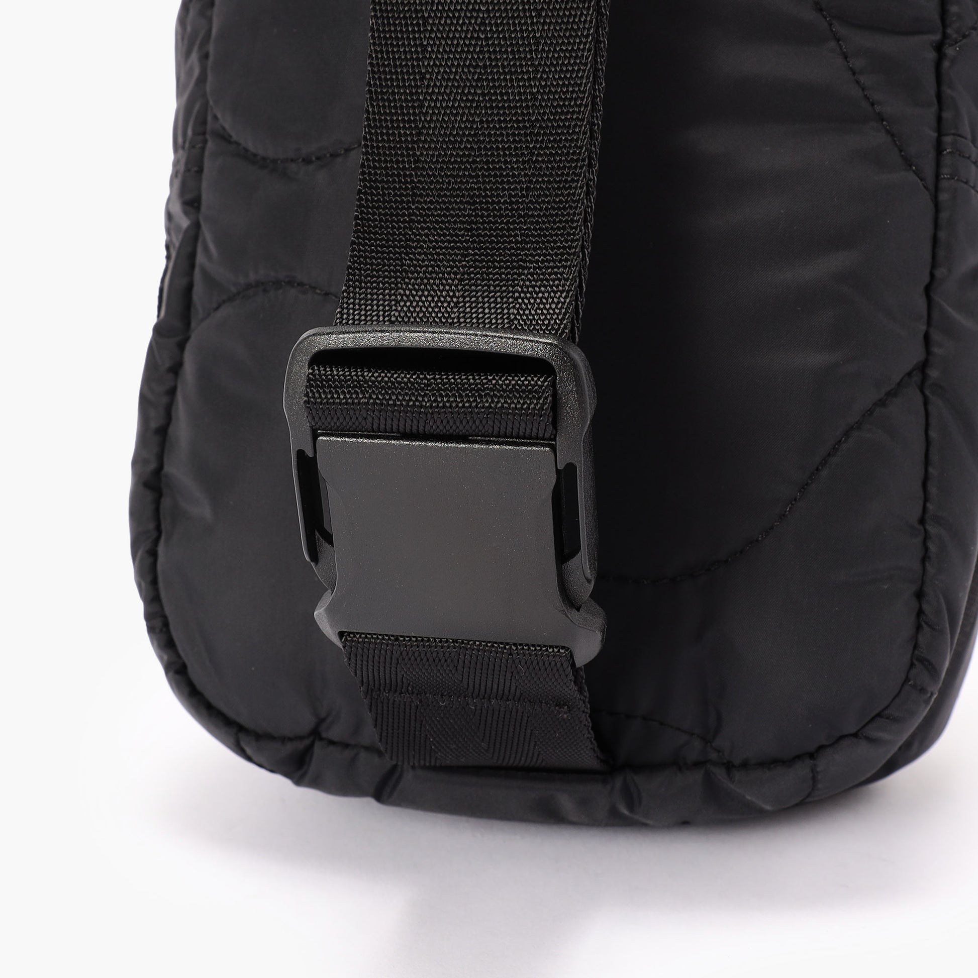 BRIEFING QUILTED SLING WALKER, Bags, Business