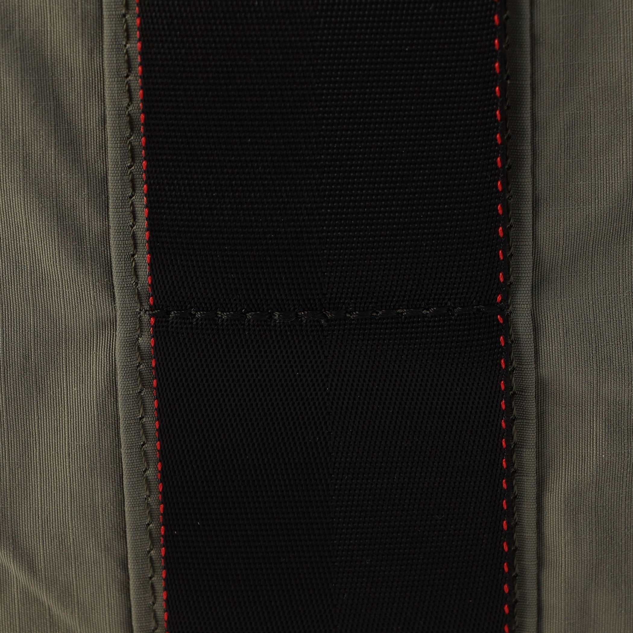 PACKABLE SHOULDER