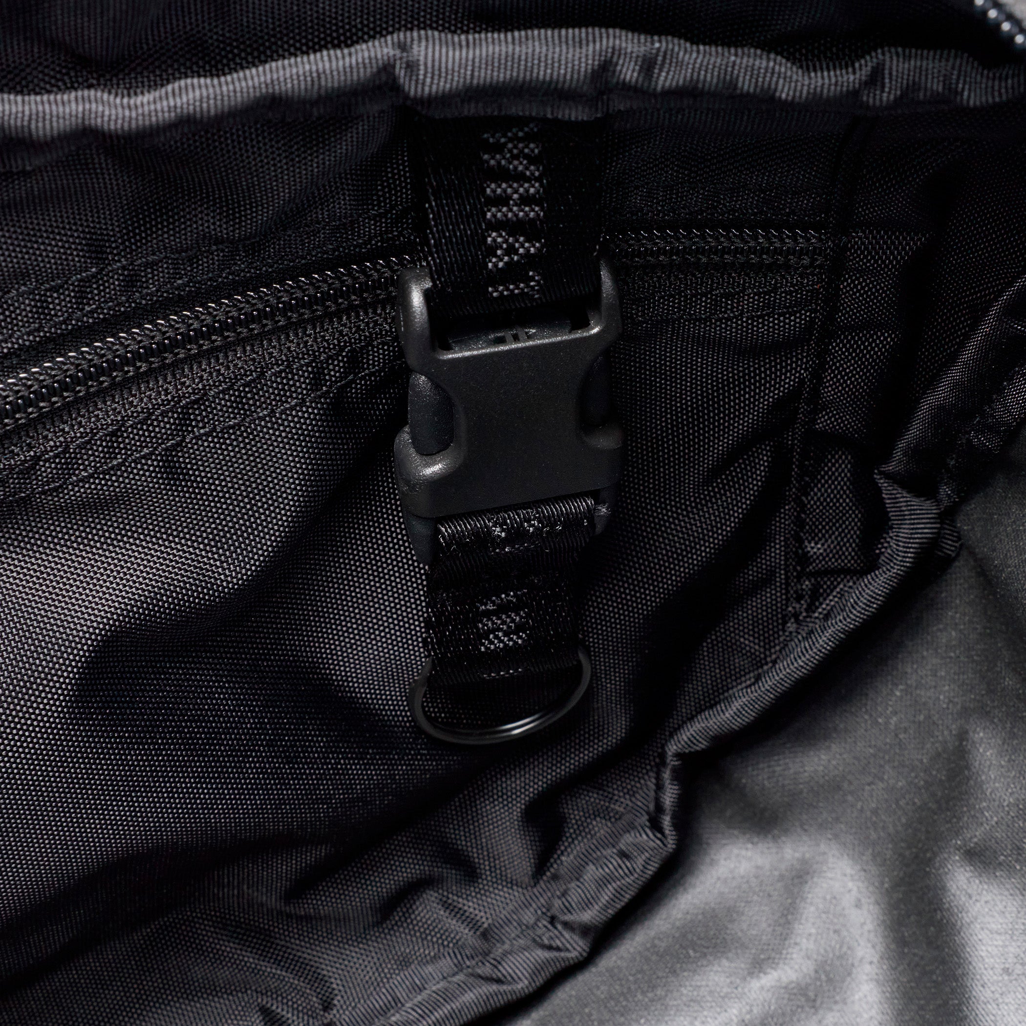 WM×BR NEOCHROME CROSS BODY