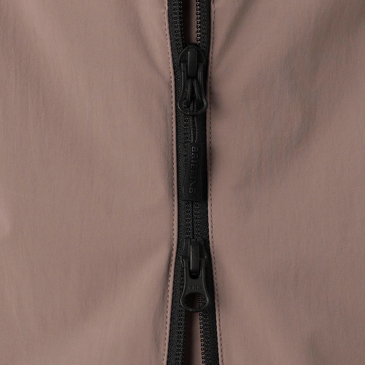 BRIEFING MEN’S WIND VEST, Apparels, Golf