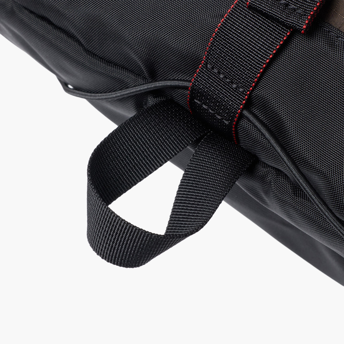 GAME SHOULDER