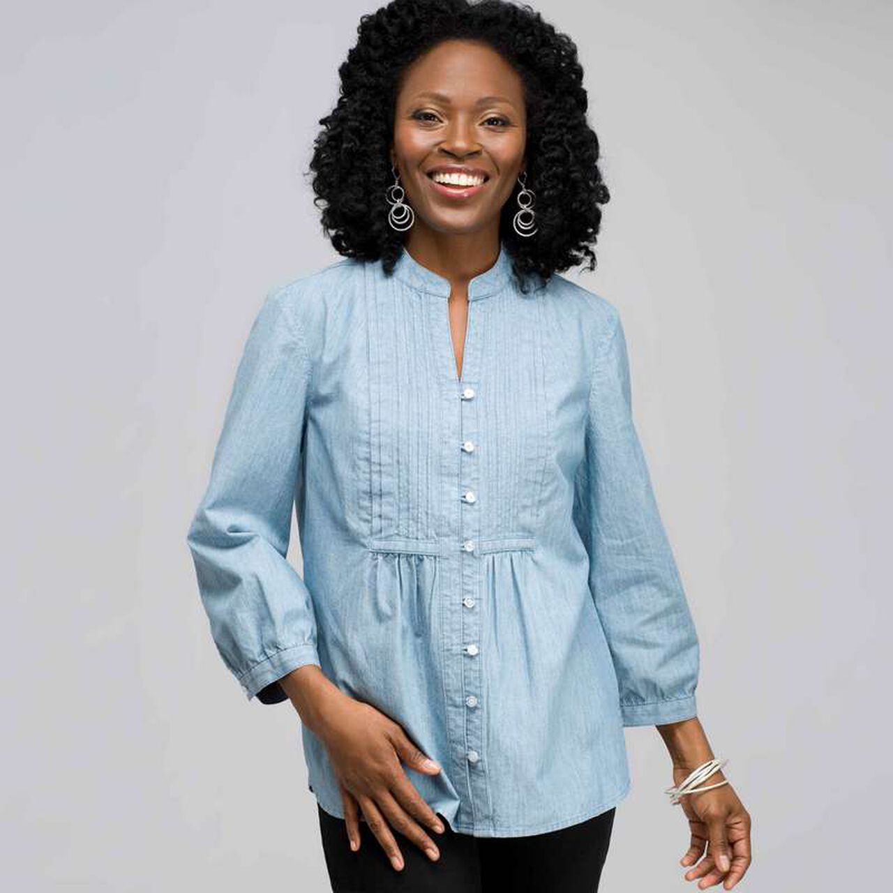 3/4 Sleeve Bib Front Top, , large image number 0