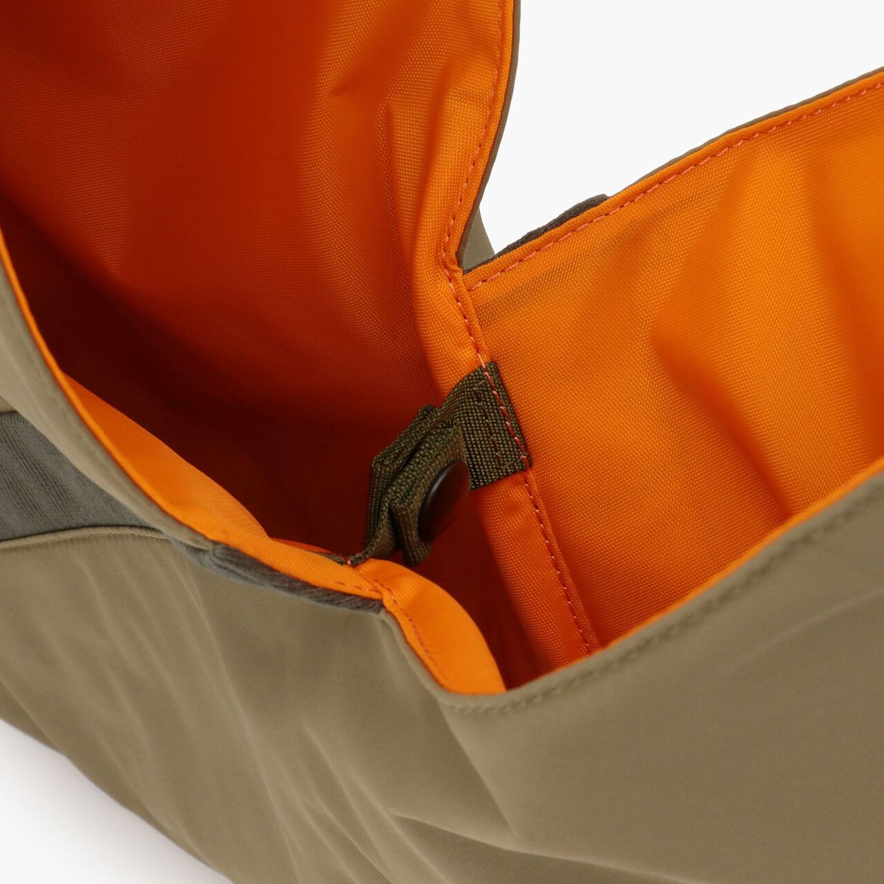 TILT TRIANGLE TOTE,, large image number 8