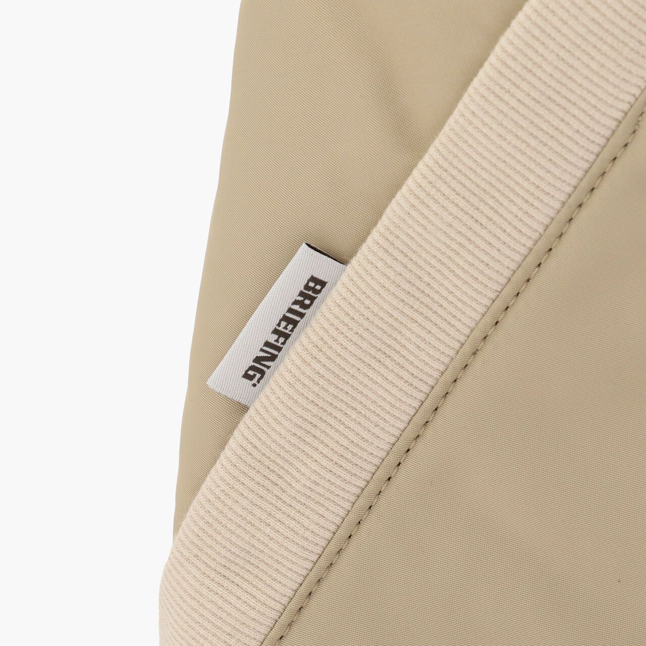 TILT TRIANGLE TOTE S,Beige, large image number 10