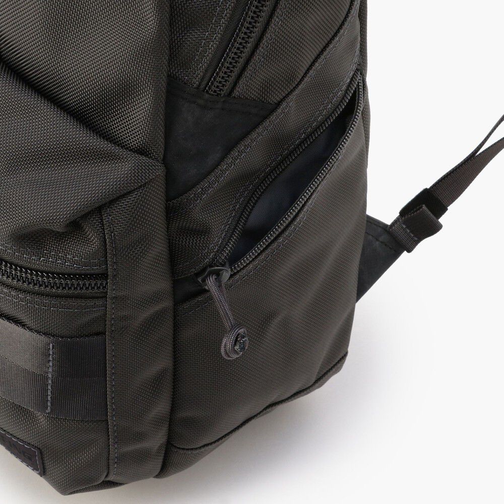 Buy DELTA ALPHA PACK M SQD for USD 560.00 | BRIEFING