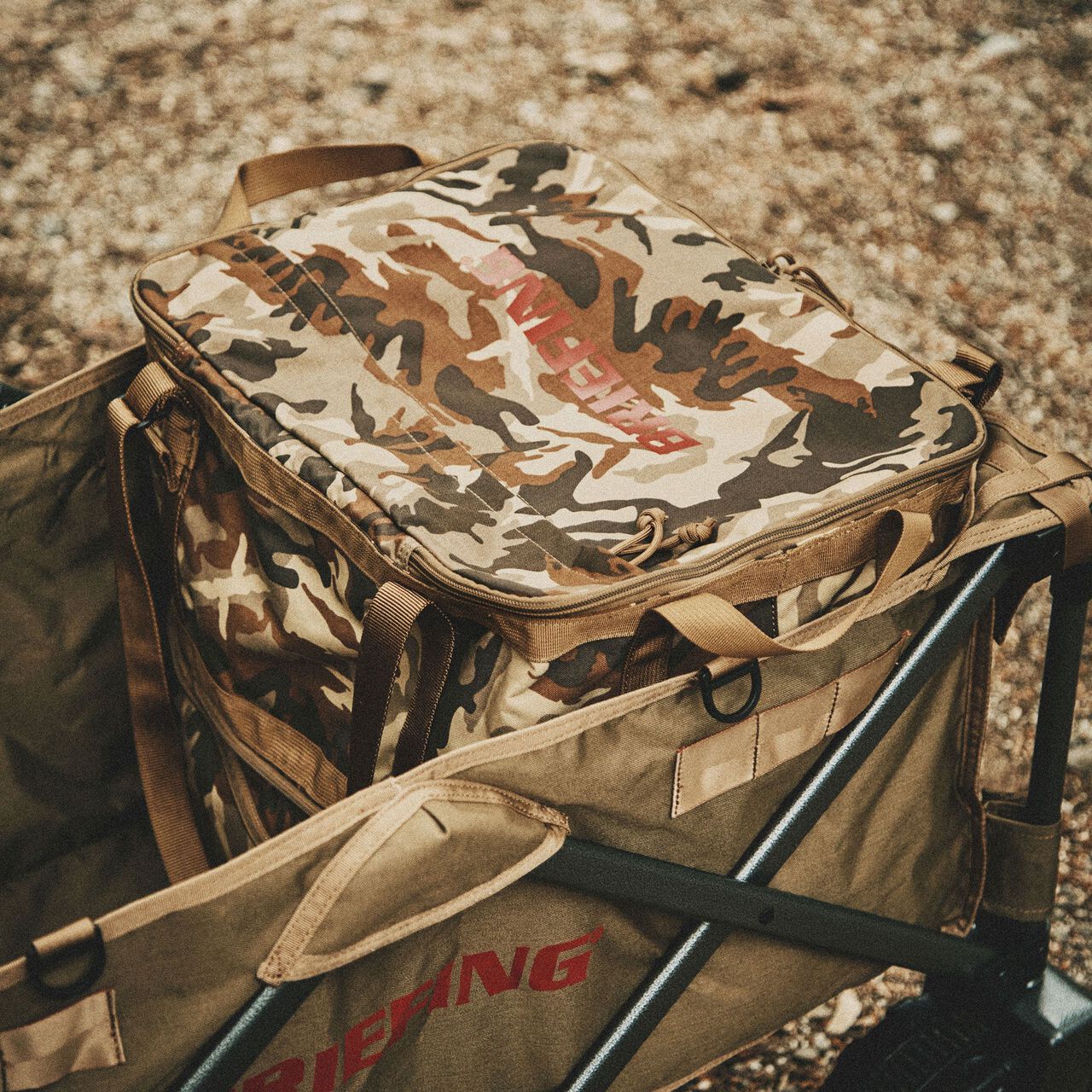 FIELD BAGGAGE,, large image number 17