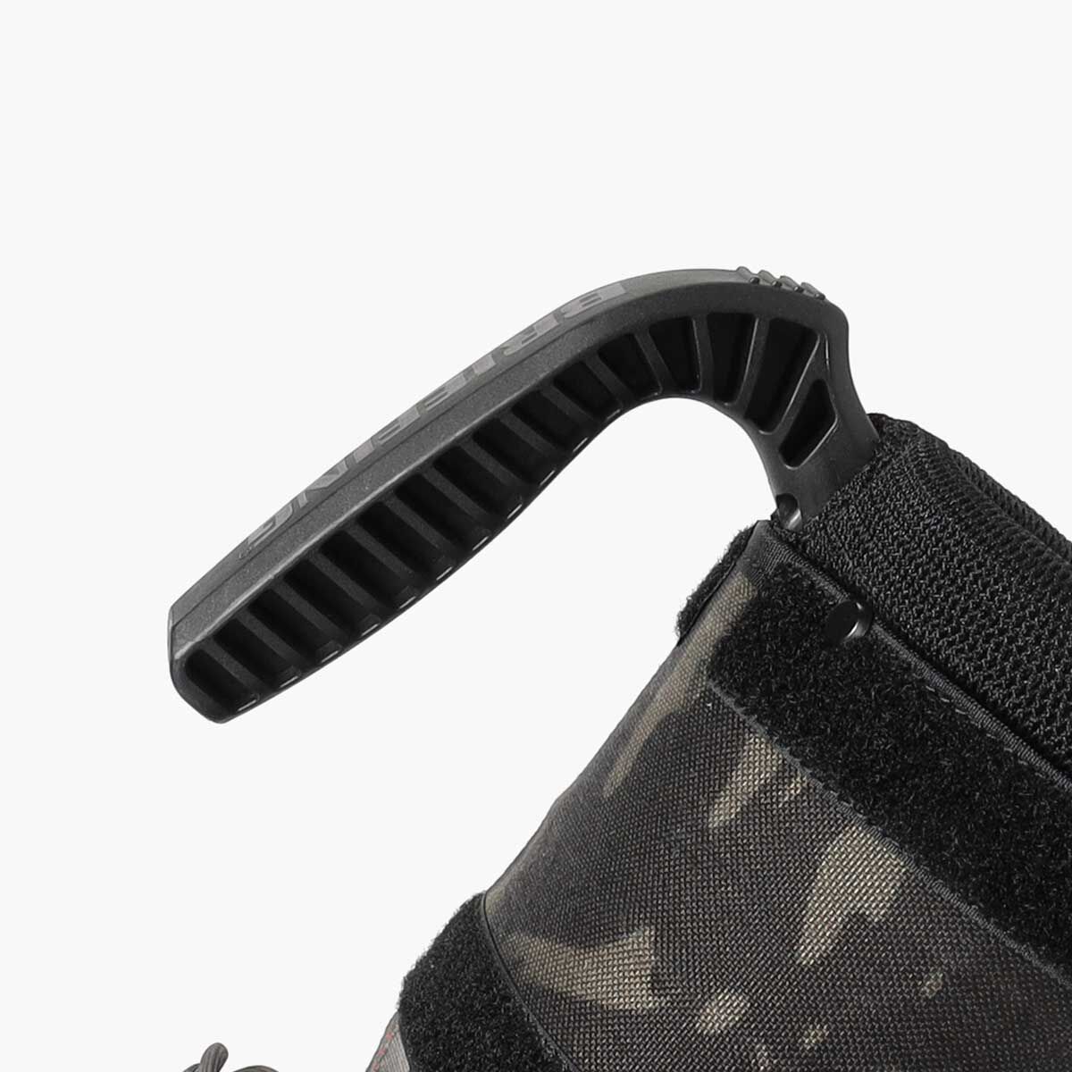 Buy SELF STAND CARRY 1000D for EUR 270.80 | BRIEFING